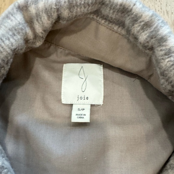Joie women’s flannel shacket - Picture 2 of 5